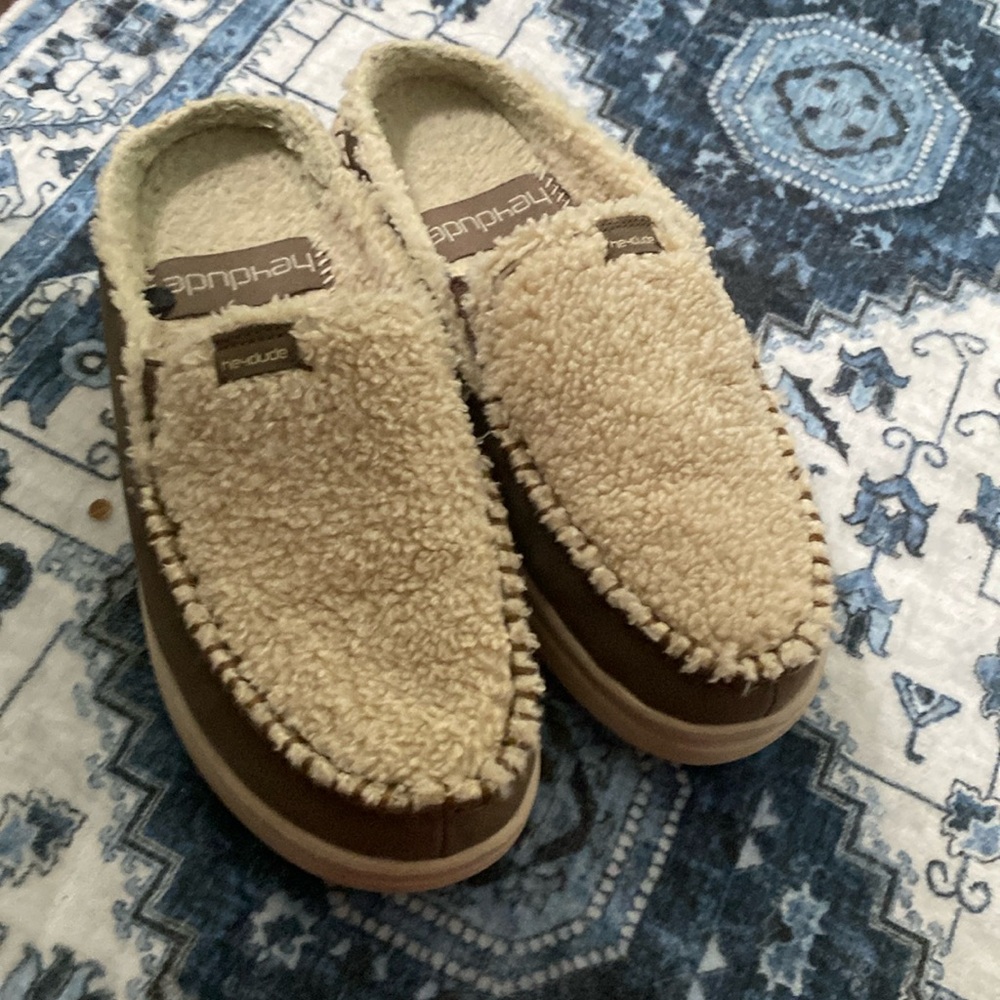 Slip on shoes